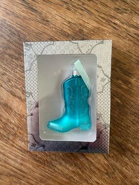 Taylor Swift Debut Boot